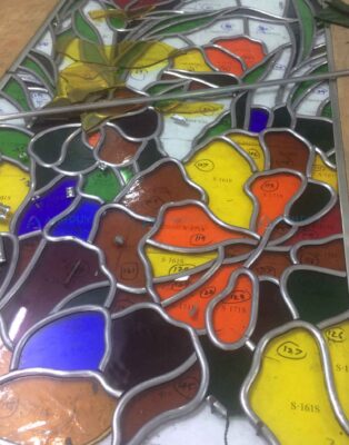 thiet ke thi cong tranh kinh mau anh duy stained glass 2